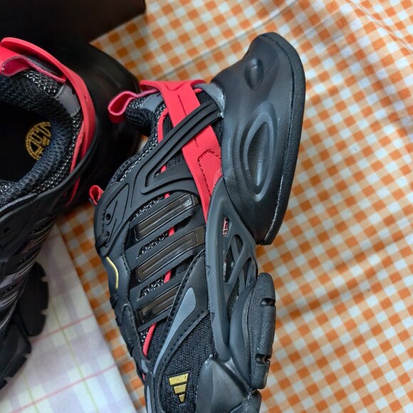 Adidas Black/Red Chunky Shoes - Picture 5 of 8